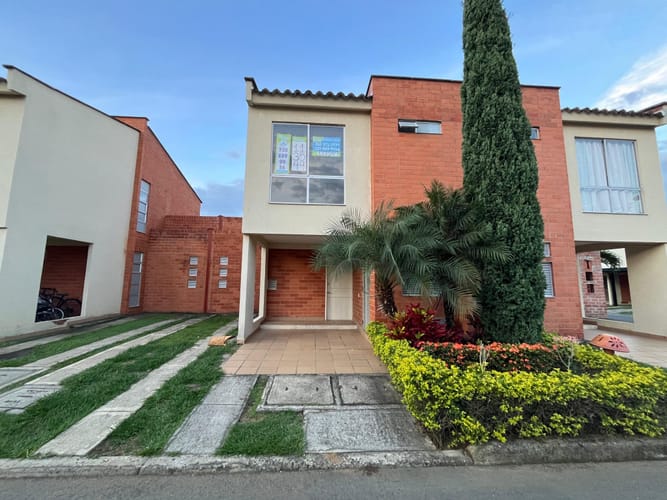 Casa de 3 alcobas en arriendo en Chagres, Jamundí, 100 m² · foto 2 de 24