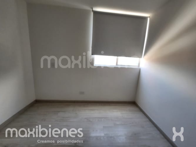 Apartamento de 3 alcobas en arriendo en San Diego, Medellín, 78 m² · foto 4 de 15