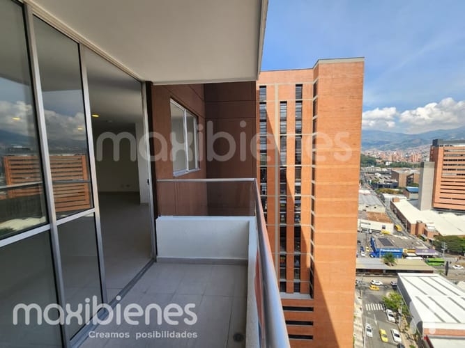 Apartamento de 3 alcobas en arriendo en San Diego, Medellín, 78 m² · foto 6 de 15