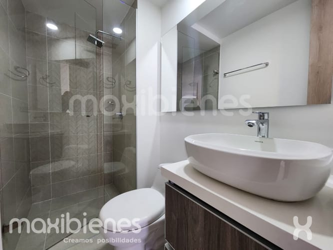 Apartamento de 3 alcobas en arriendo en San Diego, Medellín, 78 m² · foto 13 de 15