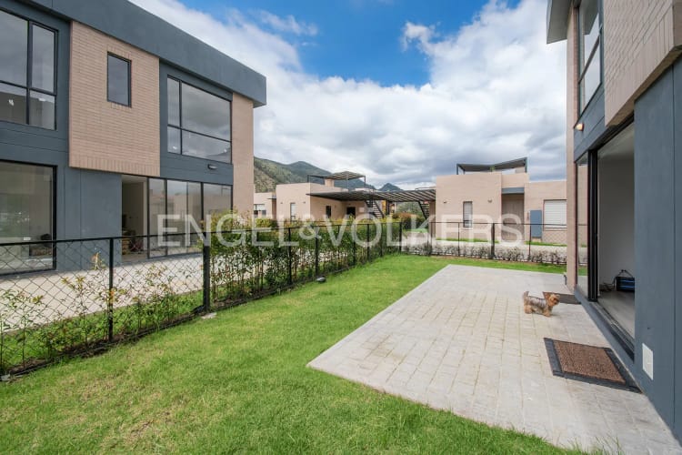 Casa de 3 alcobas en venta en Cota, 147 m² · foto 14 de 16