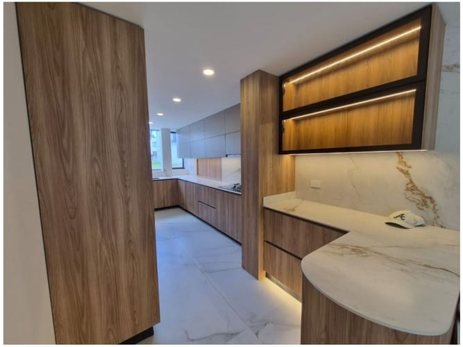 Casa de 4 alcobas en venta en Llano Grande, Rionegro, 300 m² · foto 12 de 24