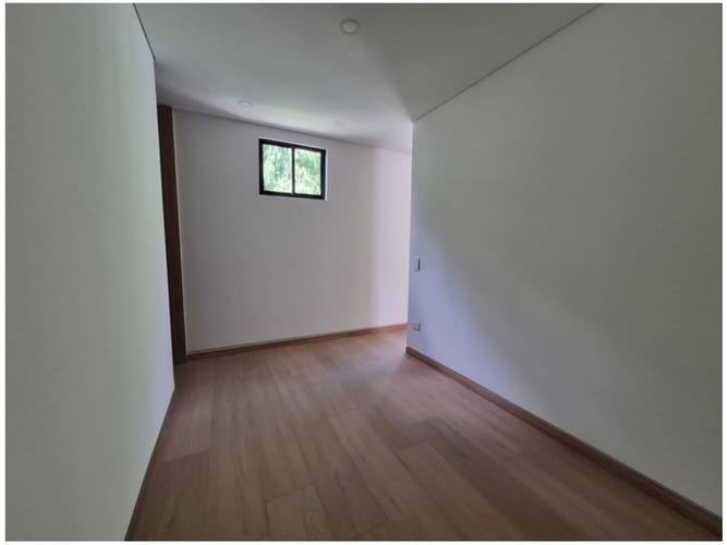 Casa de 4 alcobas en venta en Llano Grande, Rionegro, 300 m² · foto 24 de 24
