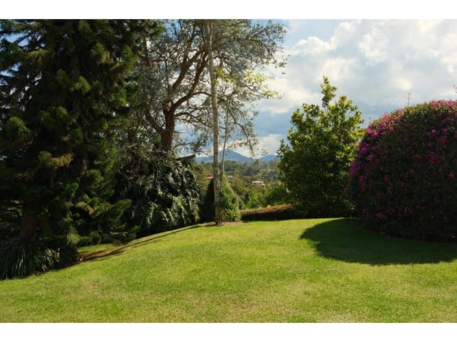 Casa de 3 alcobas en venta en San Antonio De Pereira, Rionegro, 270 m² · foto 6 de 19