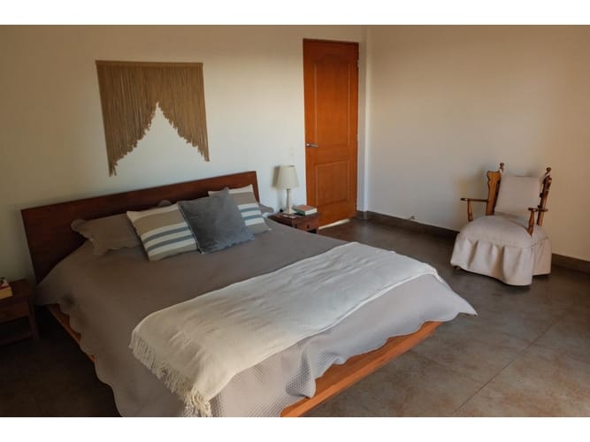 Casa de 3 alcobas en venta en San Antonio De Pereira, Rionegro, 270 m² · foto 16 de 19