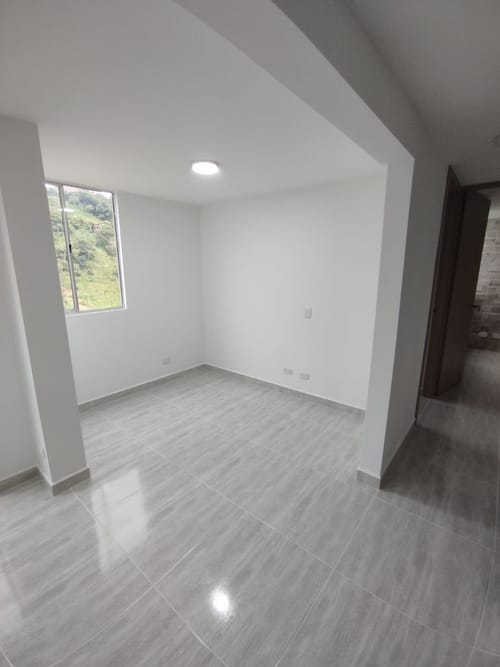 Apartamento de 2 alcobas en venta en La Tablaza, La Estrella, 60 m² · foto 5 de 14