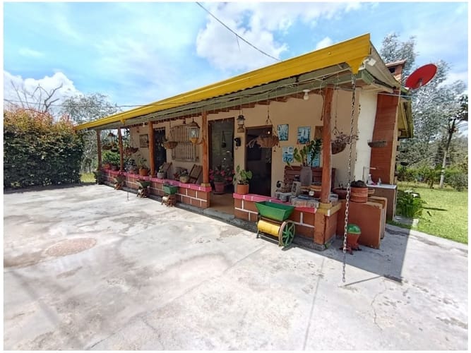 Finca en venta en Santa Elena, Medellín, 120 m² · foto 4 de 24