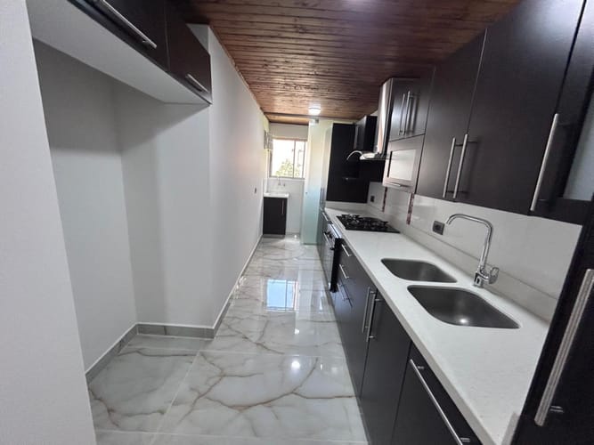Apartamento de 2 alcobas en arriendo en Alejandría, Medellín, 87 m² · foto 6 de 24