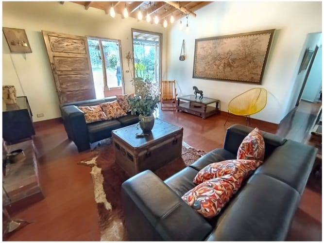 Finca en venta en Santa Elena, Medellín, 120 m² · foto 8 de 24