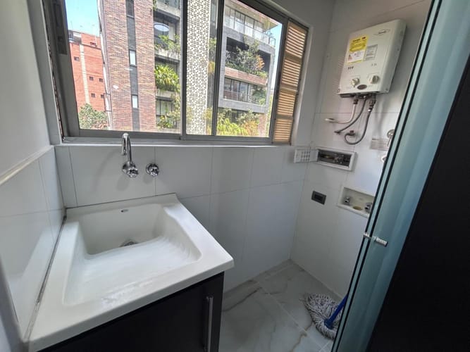 Apartamento de 2 alcobas en arriendo en Alejandría, Medellín, 87 m² · foto 10 de 24