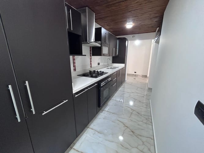 Apartamento de 2 alcobas en arriendo en Alejandría, Medellín, 87 m² · foto 11 de 24