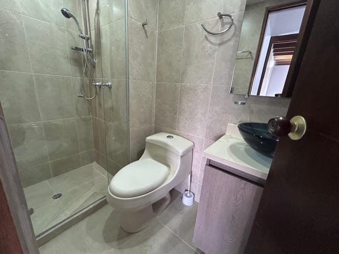 Apartamento de 2 alcobas en arriendo en Alejandría, Medellín, 87 m² · foto 16 de 24
