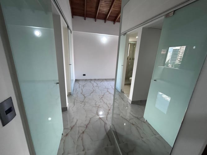 Apartamento de 2 alcobas en arriendo en Alejandría, Medellín, 87 m² · foto 23 de 24