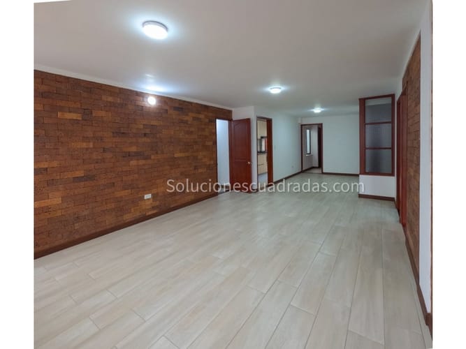 Casa de 3 alcobas en arriendo en Aposentos Parte Alta, Sopó, 101 m² · foto 2 de 12