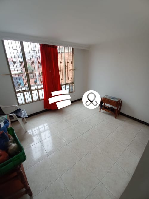 Casa de 3 alcobas en venta en Engativá, Bogotá, 170 m² · foto 15 de 24