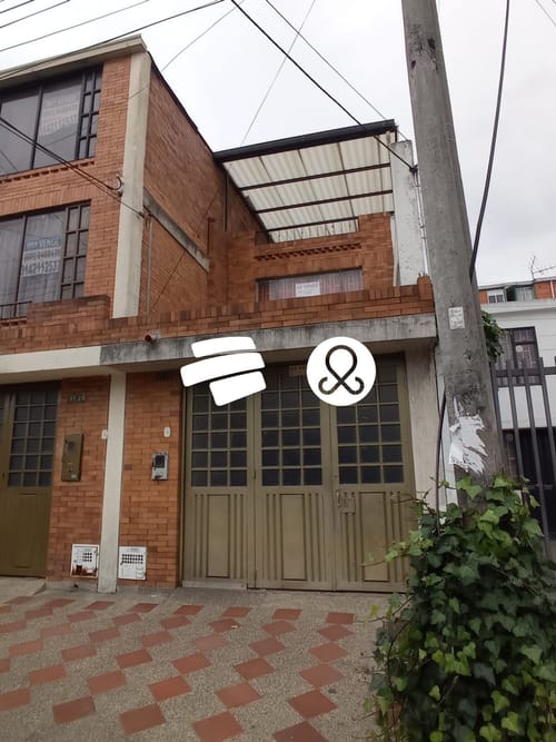 Casa de 3 alcobas en venta en Engativá, Bogotá, 170 m² · foto 23 de 24