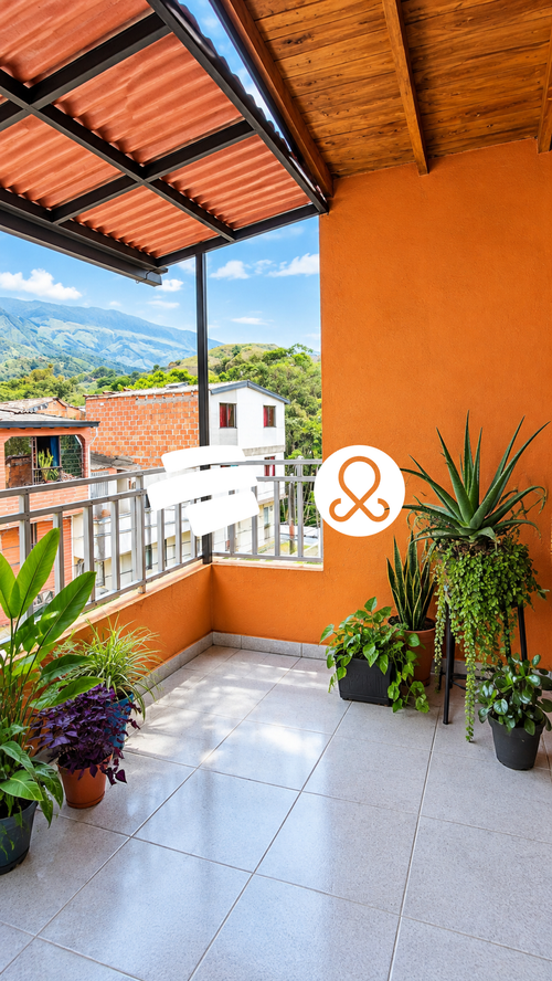 Casa de 2 alcobas en venta en Centro, Bello, 56 m² · foto 2 de 23