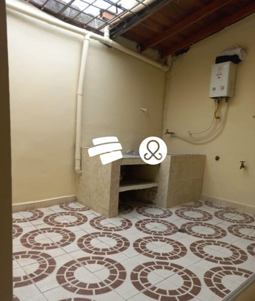 Casa de 2 alcobas en venta en Centro, Bello, 56 m² · foto 8 de 23