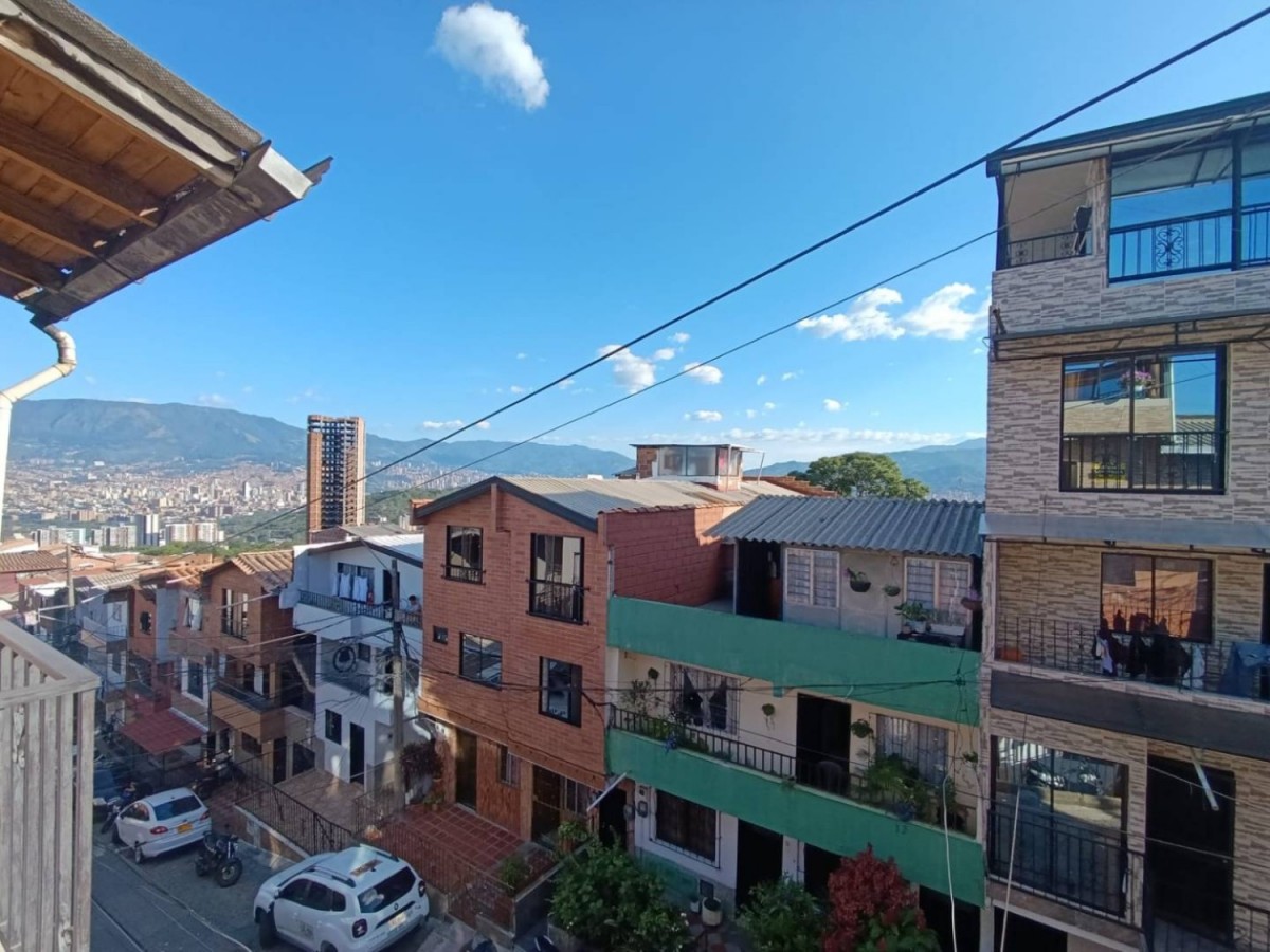 Apartamento en Arriendo en Laureles, Medellín
