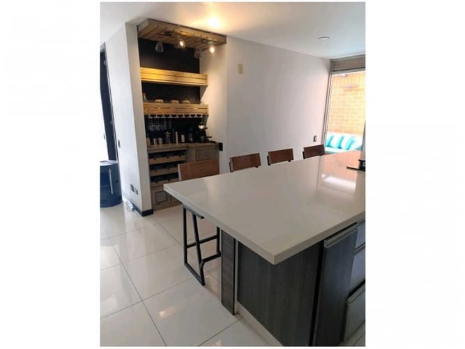 Apartamento de 1 alcoba en venta en Otraparte, Envigado, 85 m² · foto 2 de 9