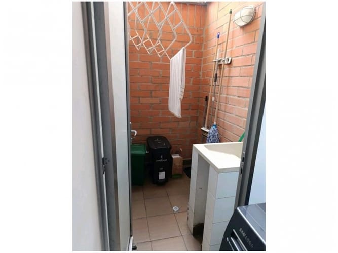 Apartamento de 1 alcoba en venta en Otraparte, Envigado, 85 m² · foto 3 de 9