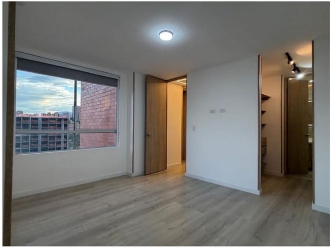 Apartamento de 3 alcobas en venta en Urbanizacion Colinas Del Sur, Itagüí, 86 m² · foto 6 de 13