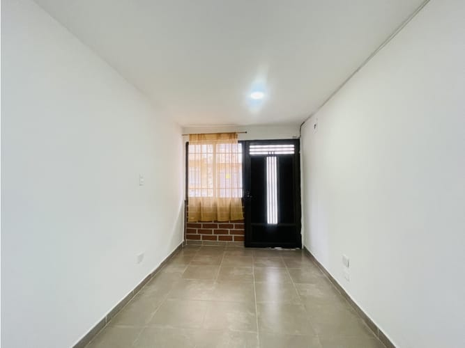 Casa de 4 alcobas en venta en Glorieta Pilsen, Itagüí, 117 m² · foto 9 de 24