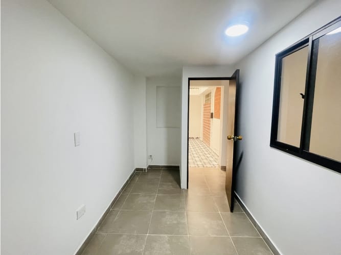 Casa de 4 alcobas en venta en Glorieta Pilsen, Itagüí, 117 m² · foto 10 de 24