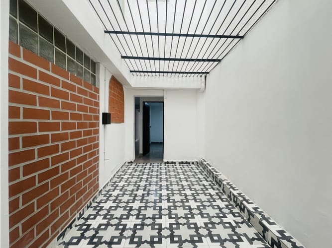 Casa de 4 alcobas en venta en Glorieta Pilsen, Itagüí, 117 m² · foto 13 de 24