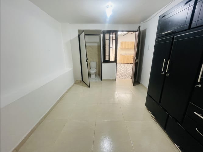 Casa de 4 alcobas en venta en Glorieta Pilsen, Itagüí, 117 m² · foto 15 de 24