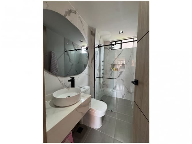Apartamento de 3 alcobas en venta en El Trianon, Envigado, 100 m² · foto 12 de 24