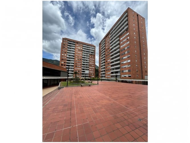 Apartamento de 3 alcobas en venta en El Trianon, Envigado, 100 m² · foto 24 de 24