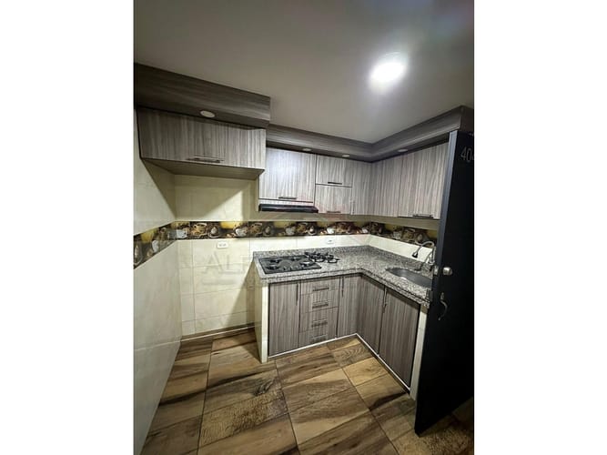 Apartamento de 2 alcobas en venta en Centro, Ibagué, 40 m² · foto 2 de 20