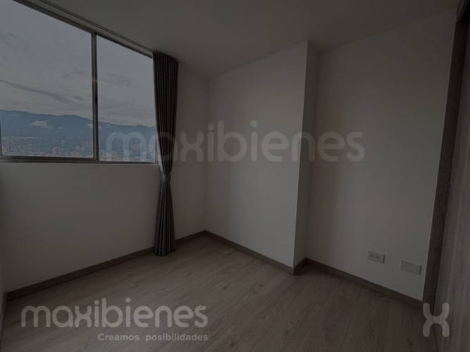 Apartamento de 3 alcobas en arriendo en Fatima, Itagüí, 75 m² · foto 4 de 11
