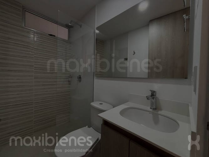 Apartamento de 3 alcobas en arriendo en Fatima, Itagüí, 75 m² · foto 7 de 11