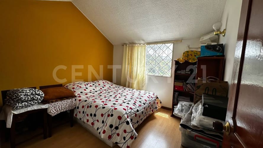 Casa de 5 alcobas en venta en Mandalay, Bogotá, 220 m² · foto 6 de 19