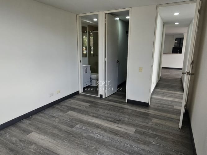 Apartamento de 3 alcobas en arriendo en San Lucas, Medellín, 82 m² · foto 11 de 15