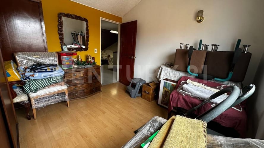 Casa de 5 alcobas en venta en Mandalay, Bogotá, 220 m² · foto 7 de 19