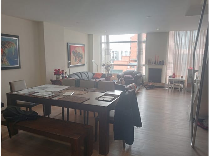 Apartamento de 2 alcobas en venta en Bella Suiza, Bogotá, 135 m² · foto 4 de 14