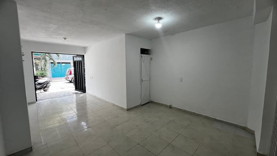 Local en arriendo en San Alonso, Bucaramanga, 35 m² · foto 2 de 7