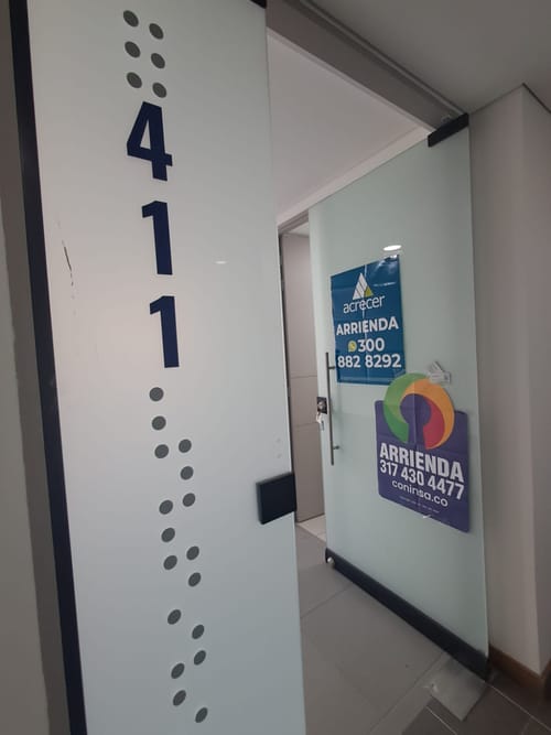 Oficina en arriendo en Laureles, Medellín, 45 m² · foto 6 de 14