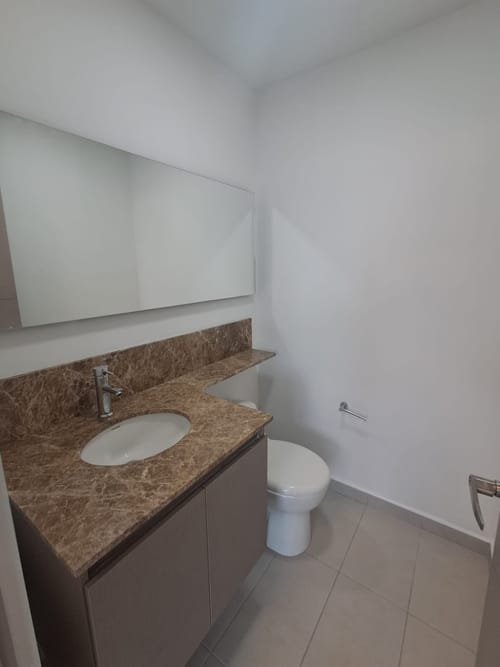 Oficina en arriendo en Laureles, Medellín, 45 m² · foto 7 de 14