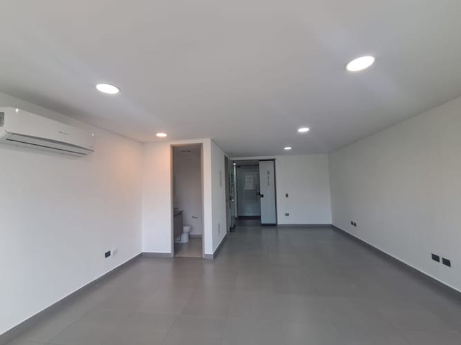 Oficina en arriendo en Laureles, Medellín, 45 m² · foto 9 de 14