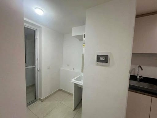 Apartaestudio en arriendo en La Felicidad, Bogotá, 38 m² · foto 4 de 21
