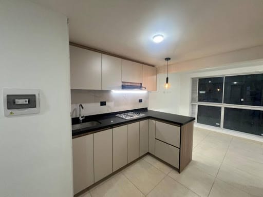 Apartaestudio en arriendo en La Felicidad, Bogotá, 38 m² · foto 6 de 21