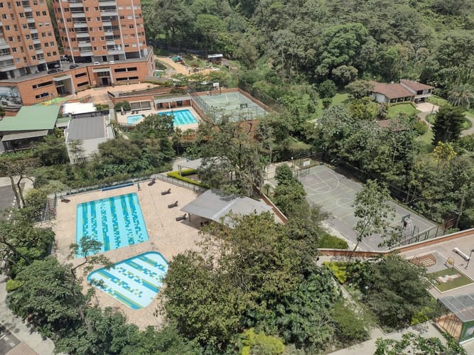 Apartamento de 3 alcobas en arriendo en San Remo, Sabaneta, 85 m² · foto 8 de 13