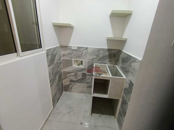 Apartamento de 3 alcobas en arriendo en Puerto Madero, Girón, 55 m² · foto 6 de 10