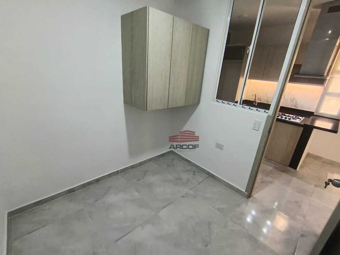 Apartamento de 3 alcobas en arriendo en Puerto Madero, Girón, 55 m² · foto 10 de 10