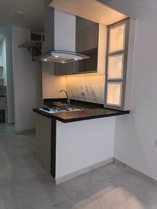 Apartamento de 3 alcobas en arriendo en Puerto Madero, Girón, 55 m² · foto 4 de 10