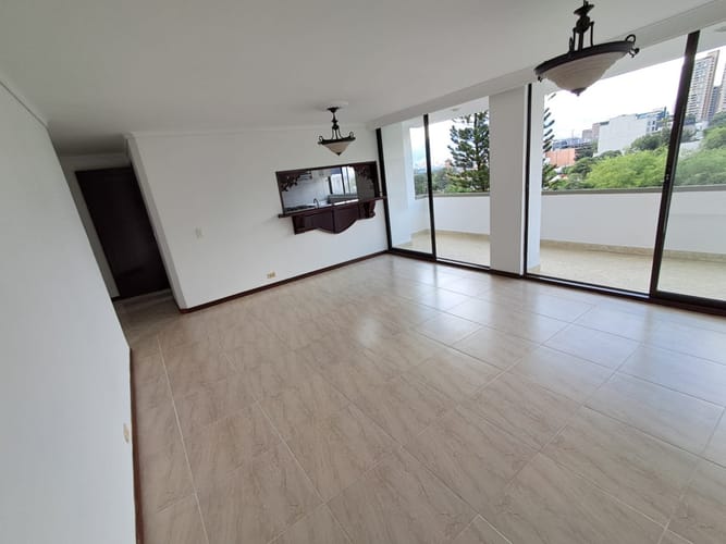 Apartamento de 3 alcobas en arriendo en La Florida, Medellín, 105 m² · foto 11 de 19